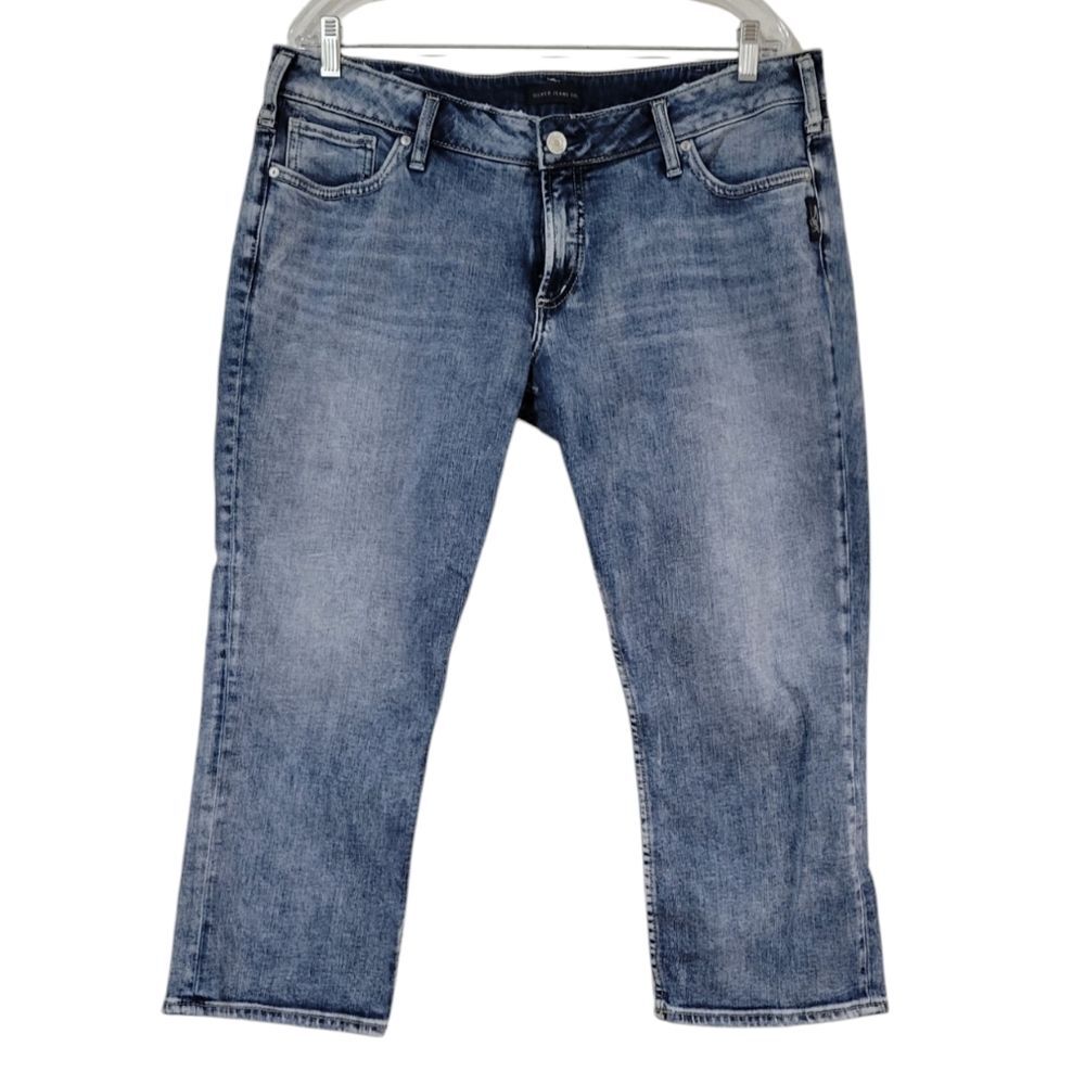 Silver Suki denim capris Size 33